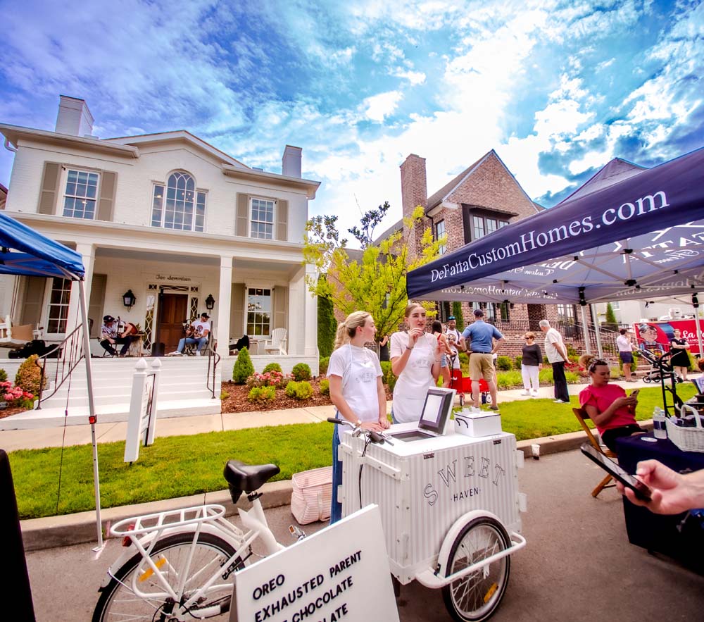 A popup tent for defatta homes 