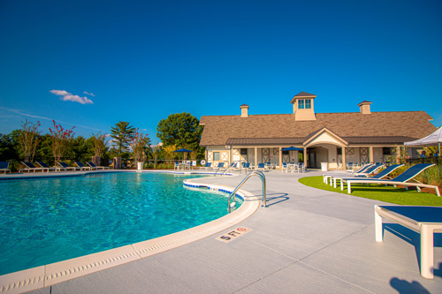 The stephens valley pool and pool house