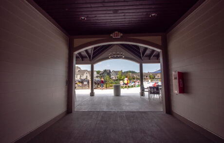 The entry area at the stephens valley pool club