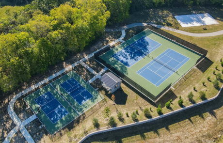 Overhead shot of the pickle ball and tennis courts at stephens valley